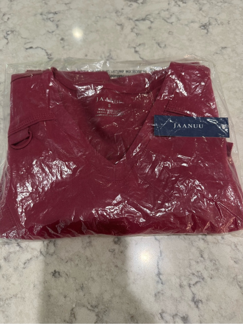 Women’s Jaanuu Burgundy Scrub top Size S NWT
